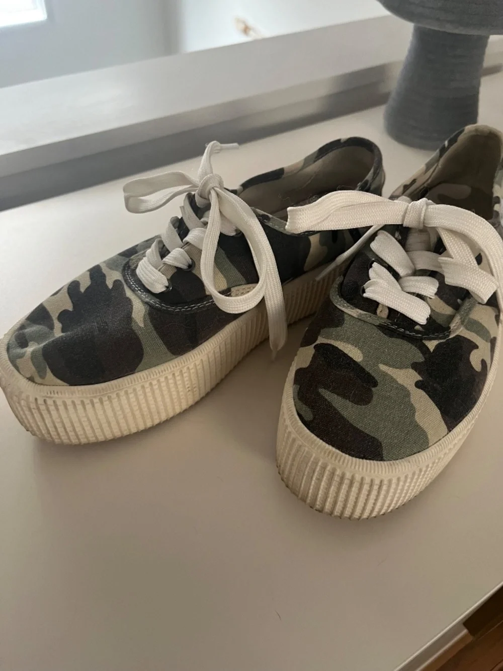 Cool Plant Steve Madden Platform sneakers